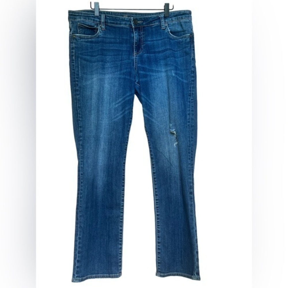 Kut from the kloth women’s blue medium wash boot cut midrise distressed jeans 12